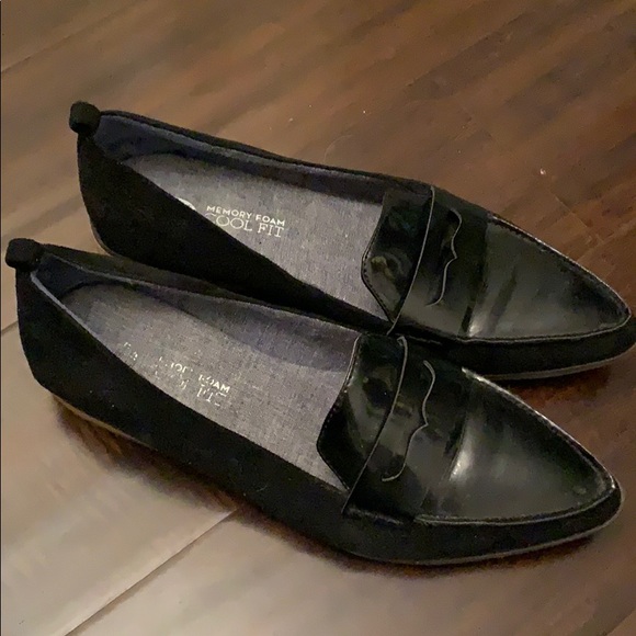 Loafers - Picture 1 of 1